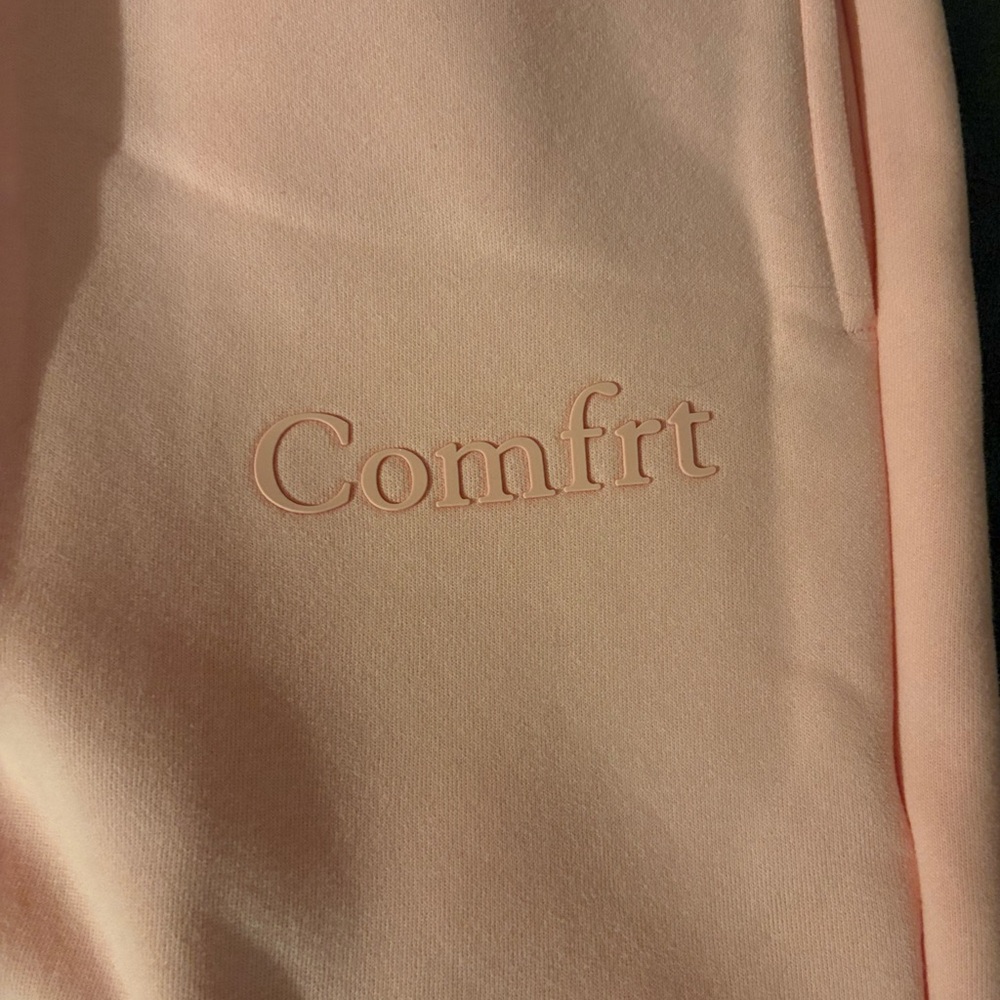Comfort Pink Women's Sweatshirt - Picture 4 of 4